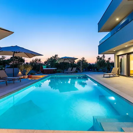 Nolena By Adriatic Luxury Vrsi